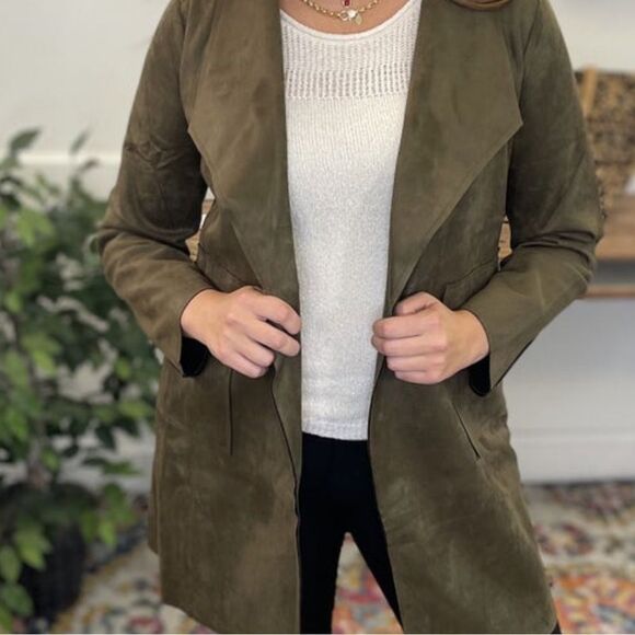 KIMBER Lightweight Jacket  🔥 NWOT - Picture 2 of 2